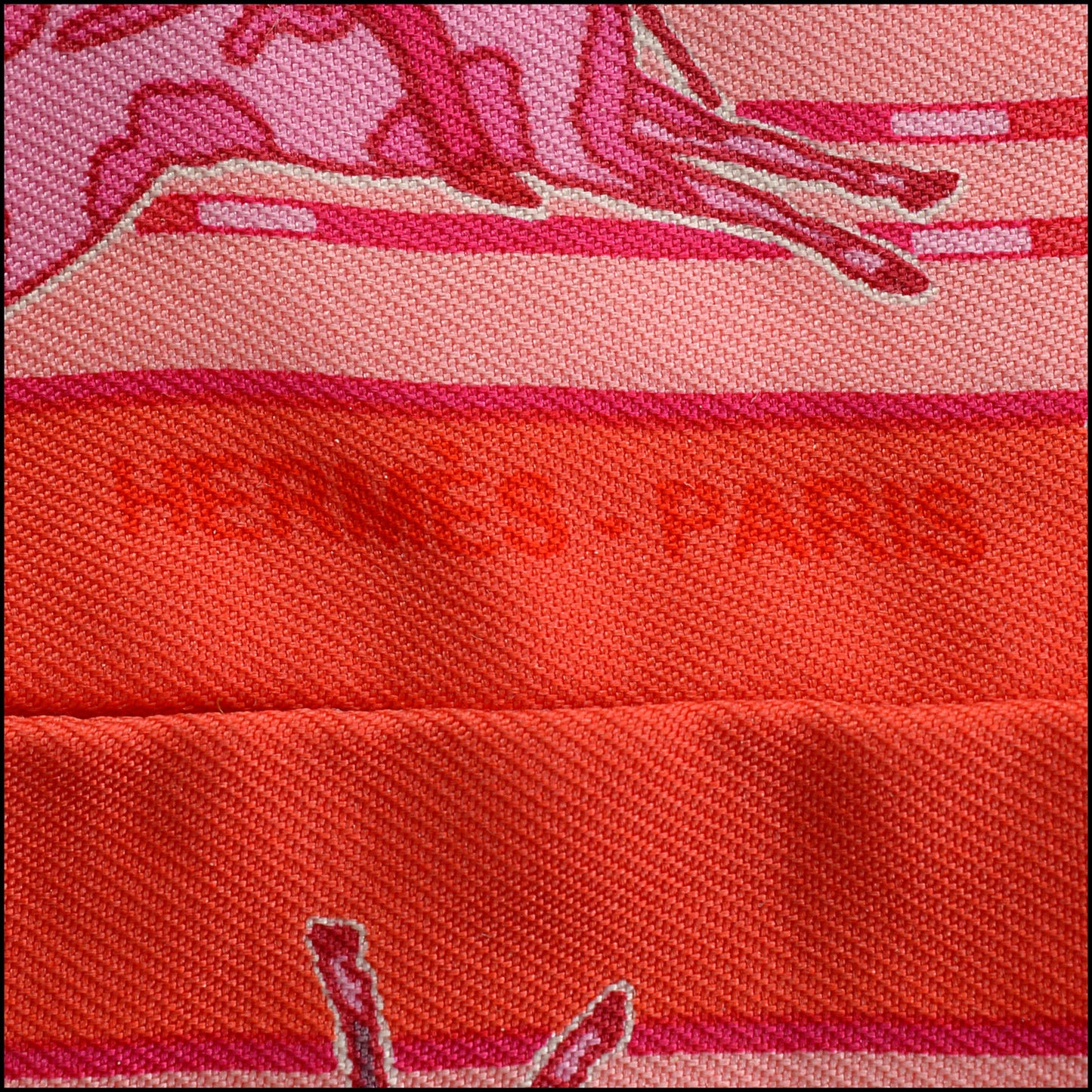 RDC15556 HERMES Orange/Pink "Pani La Shar Pawnee" Kermit Oliver Twilly Silk Ribbon Scarf