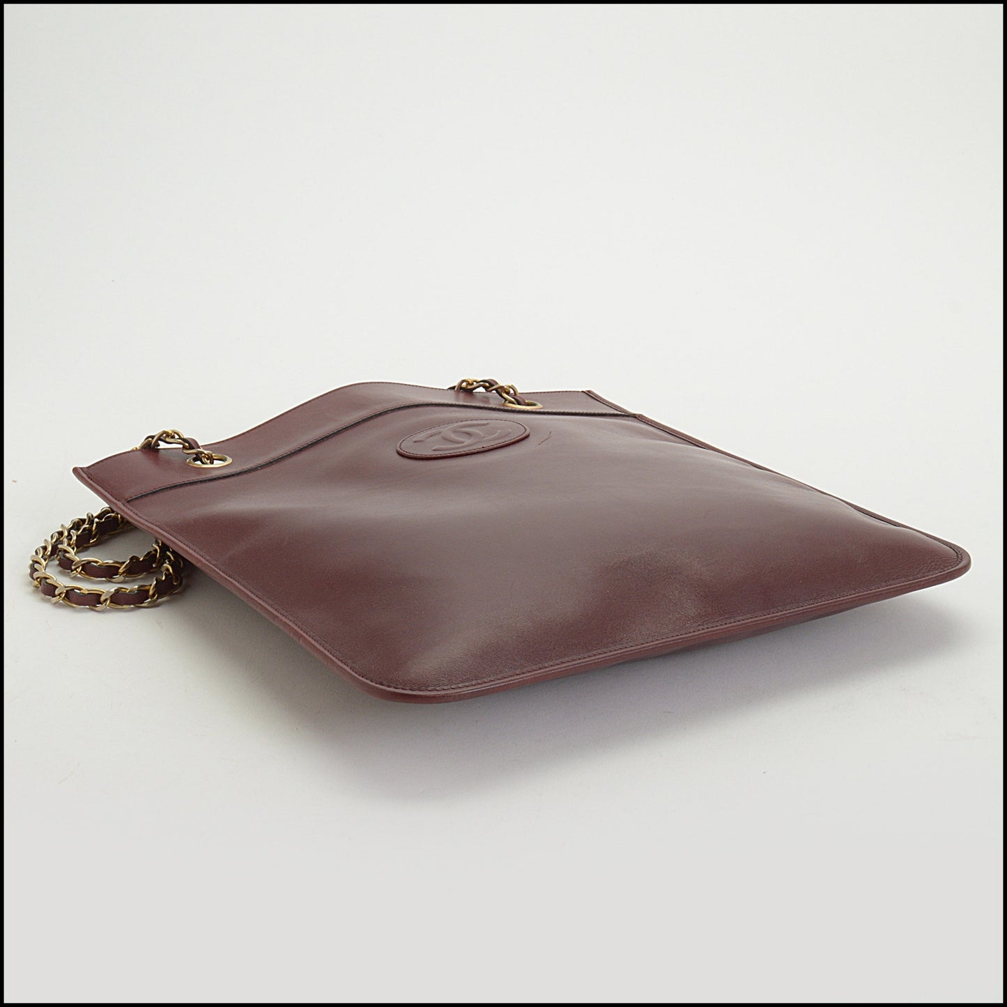 RDC14844 CHANEL Vintage Burgundy Chain Flat Tote