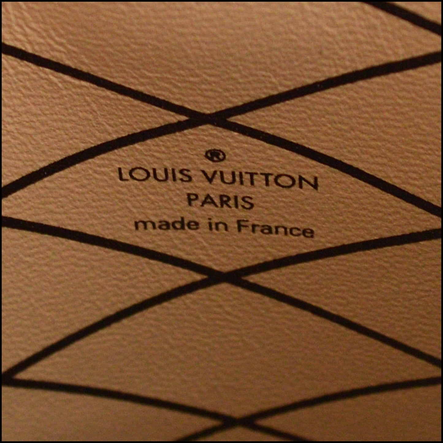 RDC15426 LOUIS VUITTON Brown Canvas Reverse Trunk Bag